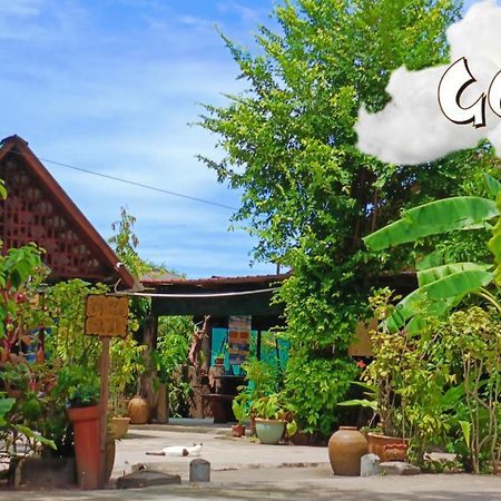 Gecko Guesthouse Pantai Cenang  Kültér fotó