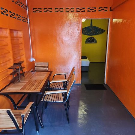 Gecko Guesthouse Pantai Cenang  Kültér fotó