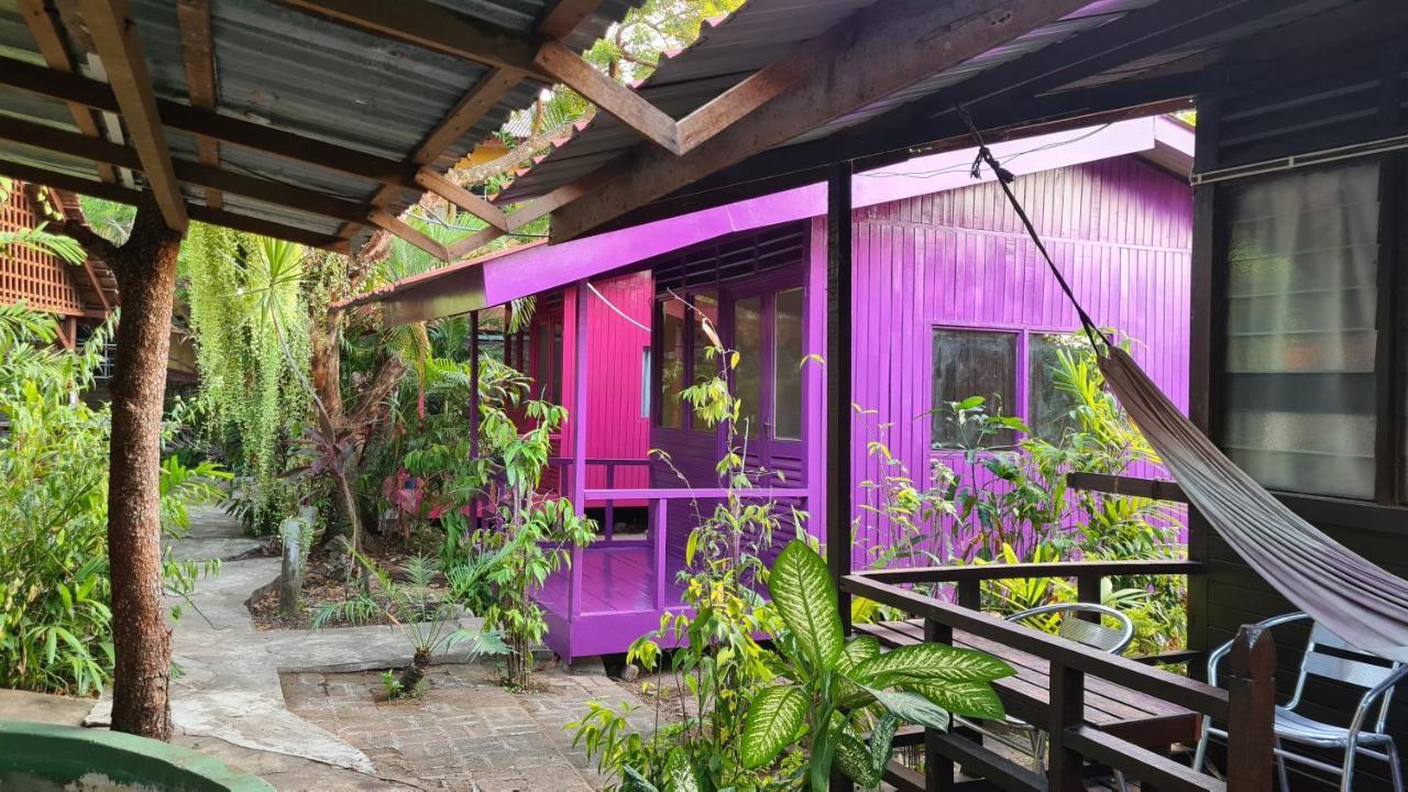 Gecko Guesthouse Pantai Cenang  Kültér fotó