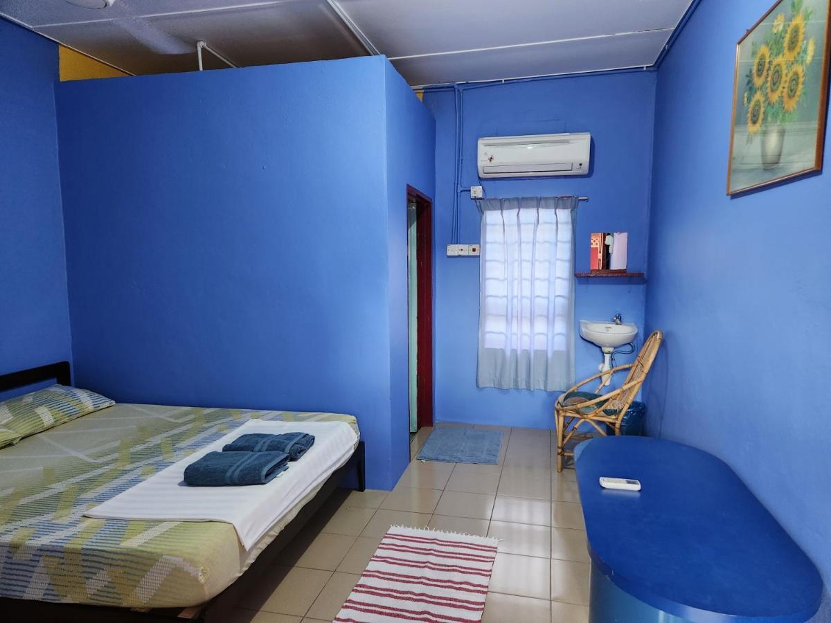 Gecko Guesthouse Pantai Cenang  Kültér fotó