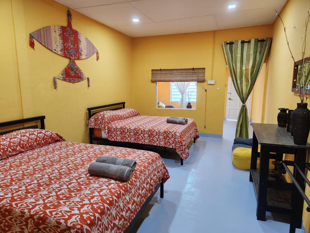 Gecko Guesthouse Pantai Cenang  Kültér fotó