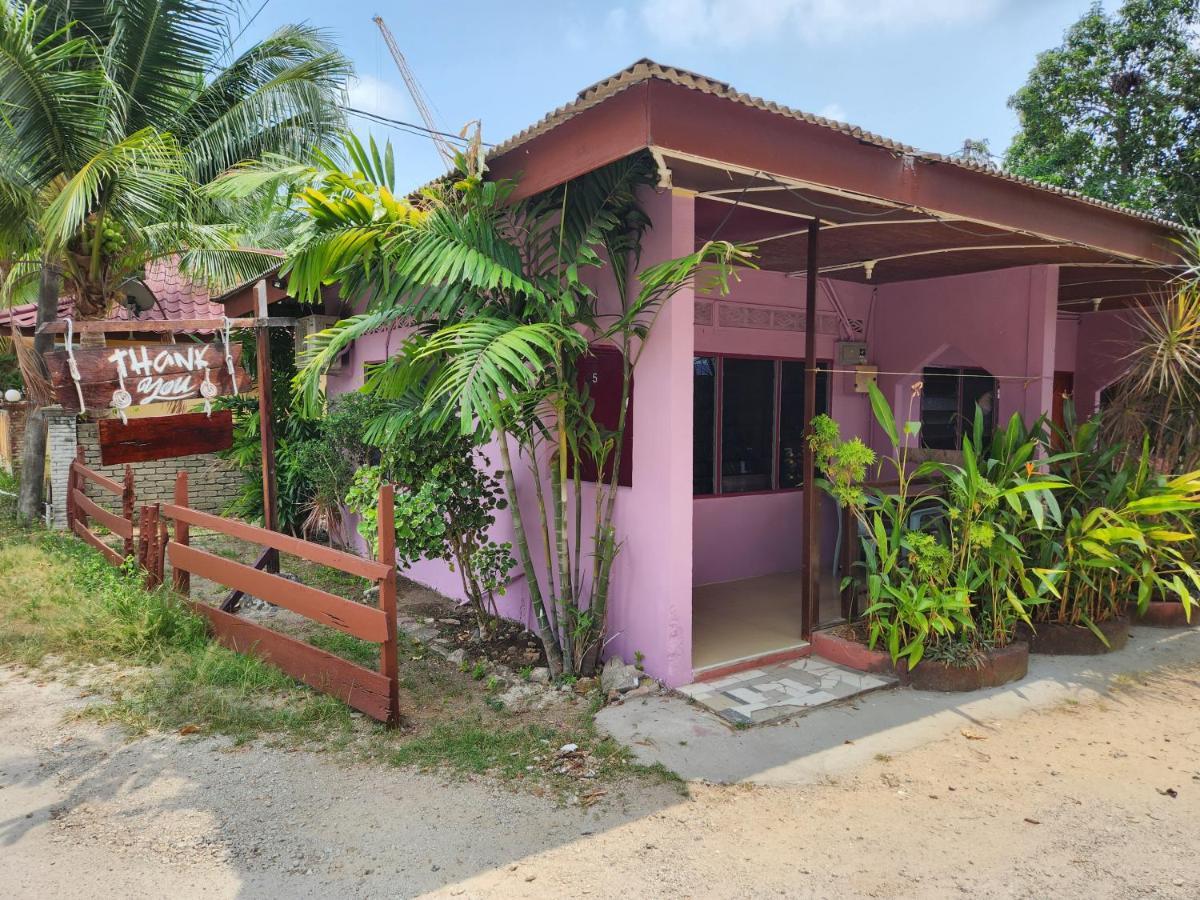Gecko Guesthouse Pantai Cenang  Kültér fotó