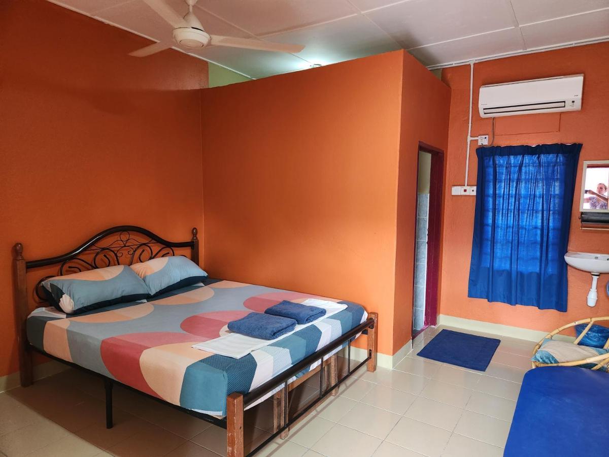 Gecko Guesthouse Pantai Cenang  Kültér fotó