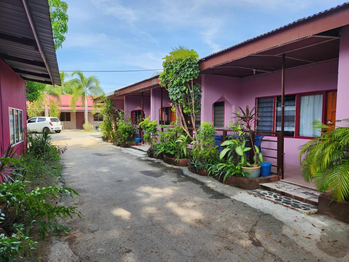 Gecko Guesthouse Pantai Cenang  Kültér fotó