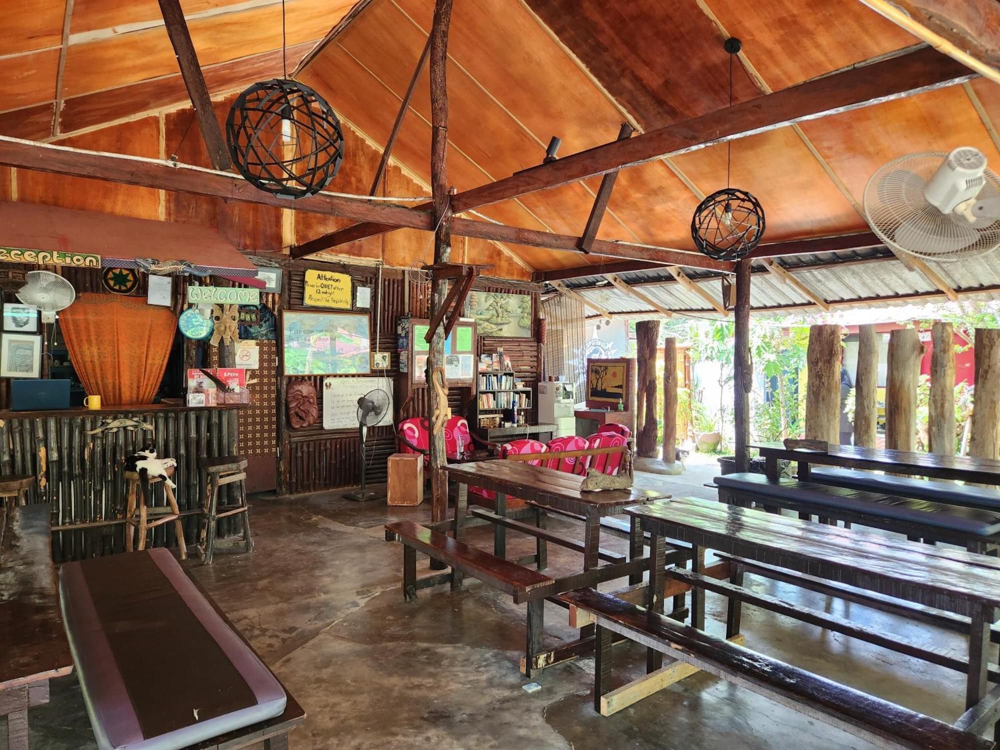 Gecko Guesthouse Pantai Cenang  Kültér fotó