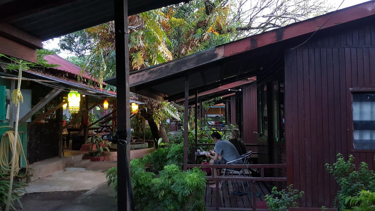 Gecko Guesthouse Pantai Cenang  Kültér fotó